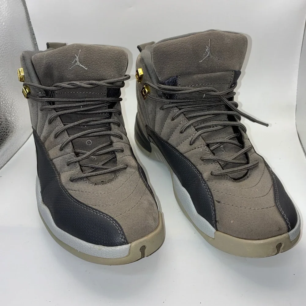 Jordan 12 Retro Dark Grey Mens Basketball Shoes 130690-005 Size 10 Gold Eyelets